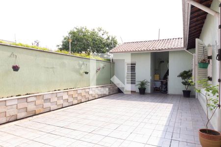 Casa à venda com 253m², 3 quartos e 7 vagasÁrea Externa
