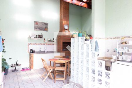 Casa à venda com 253m², 3 quartos e 7 vagasÁrea comum - Churrasqueira