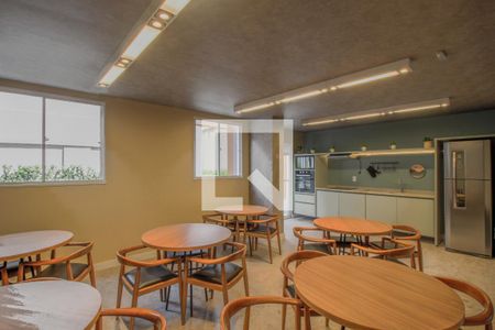 Apartamento para alugar com 34m², 2 quartos e sem vagaÁrea comum - Salão de festas