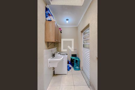 Casa de condomínio à venda com 103m², 2 quartos e 1 vagaÁrea de Serviço