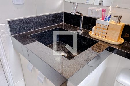 Casa de condomínio à venda com 103m², 2 quartos e 1 vagaBanheiro da Suíte