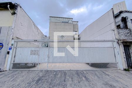 Casa de condomínio à venda com 103m², 2 quartos e 1 vagaFachada