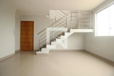 Sala  de apartamento à venda com 3 quartos, 160m² em Pirajá, Belo Horizonte