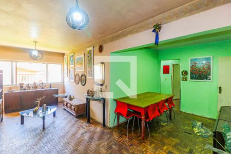 Apartamento à venda com 112m², 3 quartos e sem vagaSala