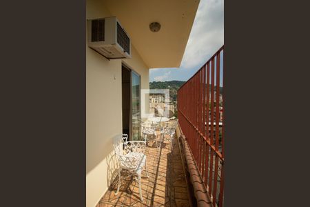 Apartamento à venda com 87m², 2 quartos e 2 vagasVaranda da Suíte