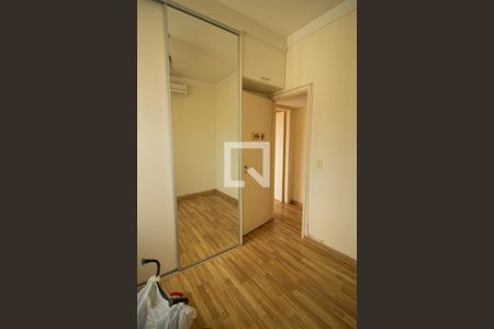 Apartamento à venda com 87m², 2 quartos e 2 vagasQuarto 2