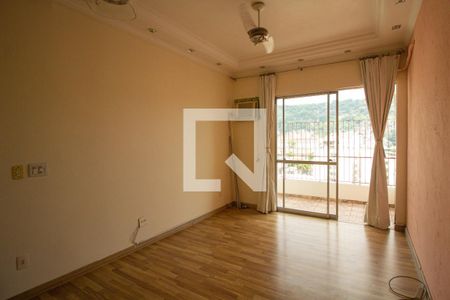 Apartamento à venda com 87m², 2 quartos e 2 vagasSala