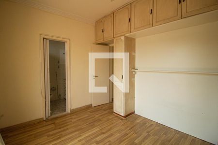 Apartamento à venda com 87m², 2 quartos e 2 vagasSuíte