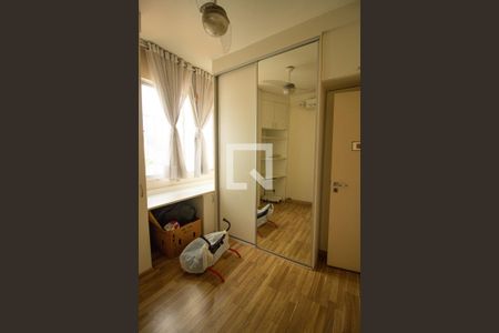 Apartamento à venda com 87m², 2 quartos e 2 vagasQuarto 2