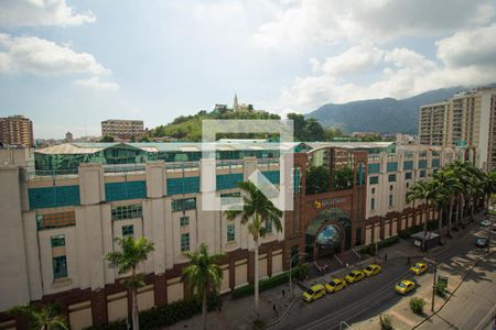 Apartamento à venda com 87m², 2 quartos e 2 vagasVista da Varanda da Suíte