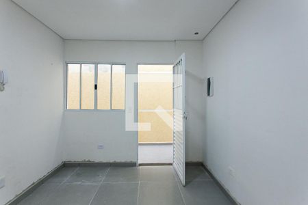 Sala de apartamento para alugar com 2 quartos, 45m² em Vila Londrina, São Paulo