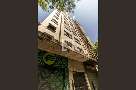 Apartamento à venda com 65m², 2 quartos e sem vagaFachada
