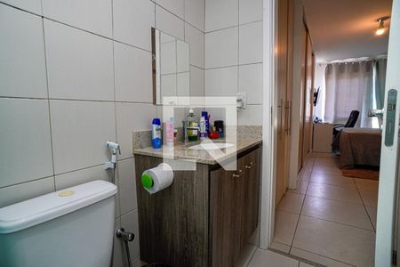Casa de condomínio à venda com 120m², 3 quartos e 2 vagas Casa de condomínio à venda com 120m², 3 quartos e 2 vagasBanheiro da Suíte
