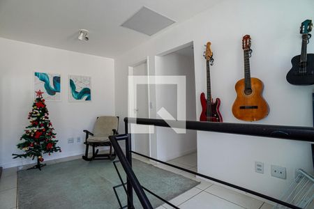 Casa de condomínio à venda com 120m², 3 quartos e 2 vagas Casa de condomínio à venda com 120m², 3 quartos e 2 vagashall 2 andar