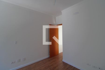 Casa à venda com 100m², 3 quartos e 2 vagasSuíte