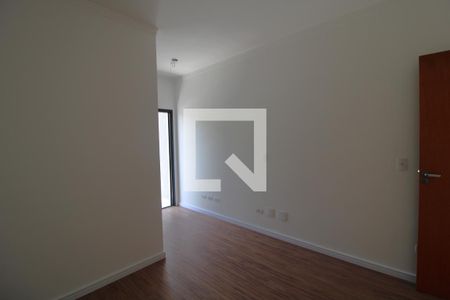 Casa à venda com 100m², 3 quartos e 2 vagasSuíte