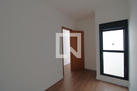 Casa à venda com 100m², 3 quartos e 2 vagasQuarto 2