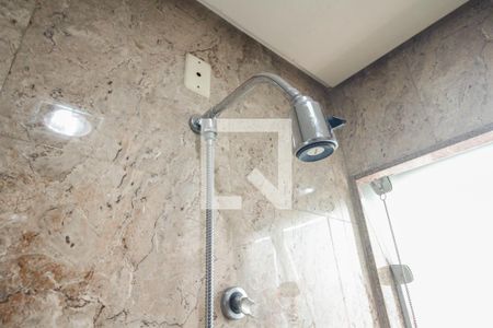 Casa à venda com 139m², 3 quartos e 3 vagas Casa à venda com 139m², 3 quartos e 3 vagasBanheiro Varanda Suíte 1