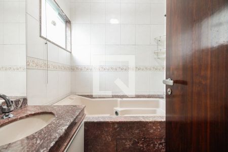 Casa à venda com 139m², 3 quartos e 3 vagas Casa à venda com 139m², 3 quartos e 3 vagasBanheiro Suíte 3