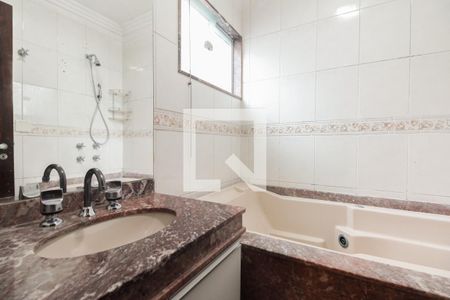 Casa à venda com 139m², 3 quartos e 3 vagas Casa à venda com 139m², 3 quartos e 3 vagasBanheiro Suíte 3