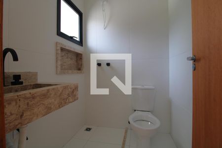 Casa à venda com 100m², 3 quartos e 2 vagasBanheiro da suíte