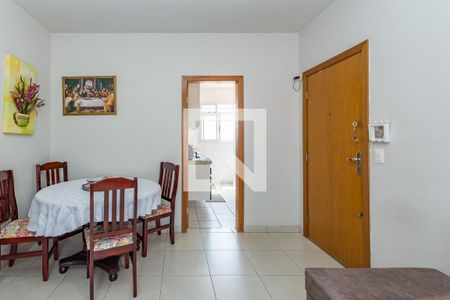 Sala de apartamento à venda com 3 quartos, 84m² em Monsenhor Messias, Belo Horizonte