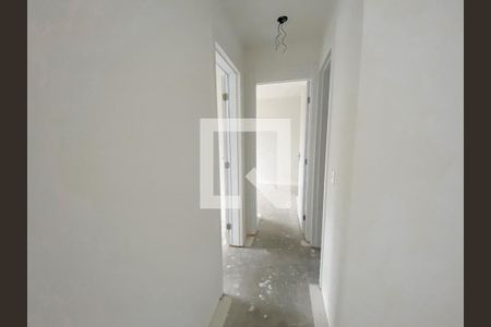 Corredor de apartamento à venda com 2 quartos, 53m² em Bairro Fátima, Canoas