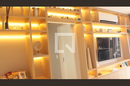 Detalhe Sala de apartamento à venda com 2 quartos, 65m² em Jardim Ampliação, São Paulo