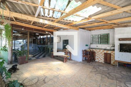 Casa à venda com 486m², 2 quartos e 1 vaga Casa à venda com 486m², 2 quartos e 1 vagaÁrea Externa