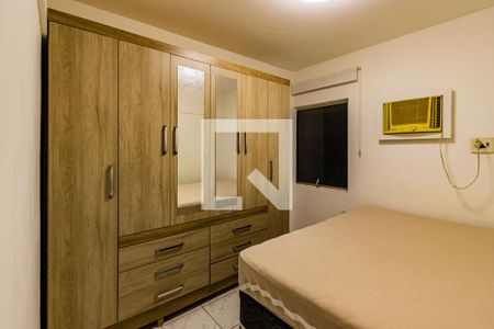 Quarto 1 - detalhe do armário de apartamento para alugar com 2 quartos, 44m² em Madalena, Recife