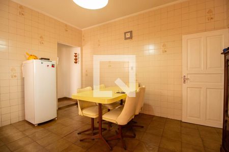 Casa à venda com 140m², 3 quartos e 5 vagasCozinha 2