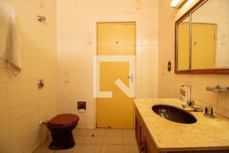 Casa à venda com 140m², 3 quartos e 5 vagasBanheiro 2