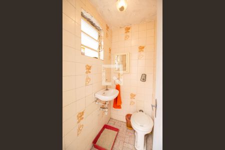 Casa à venda com 140m², 3 quartos e 5 vagasBanheiro de serviço