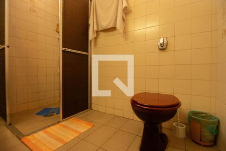 Casa à venda com 140m², 3 quartos e 5 vagasBanheiro 2