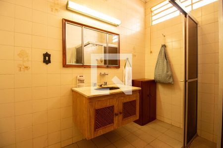 Casa à venda com 140m², 3 quartos e 5 vagasBanheiro 2