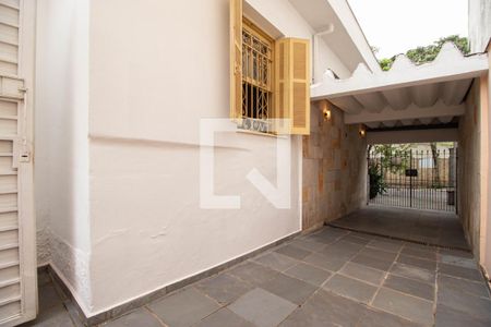 Casa à venda com 140m², 3 quartos e 5 vagasGaragem