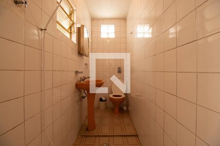 Casa à venda com 140m², 3 quartos e 5 vagasBanheiro 1