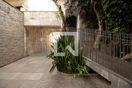 Casa à venda com 140m², 3 quartos e 5 vagasFachada