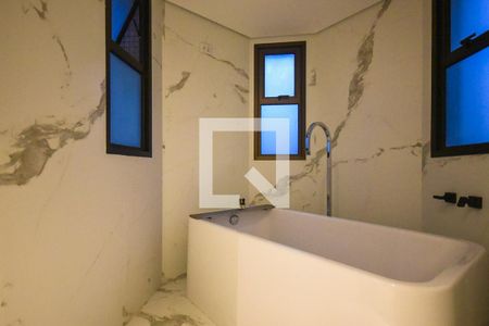 Apartamento para alugar com 255m², 3 quartos e 3 vagasBanheiro Suíte 3