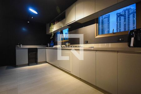 Apartamento para alugar com 255m², 3 quartos e 3 vagasCozinha