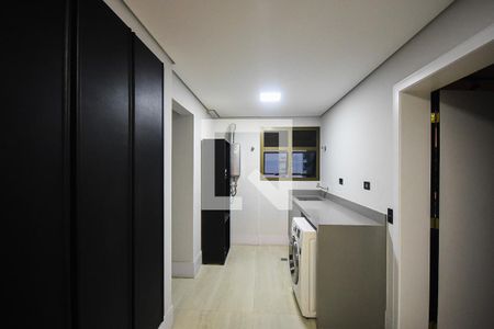 Apartamento para alugar com 255m², 3 quartos e 3 vagasÁrea de Serviço