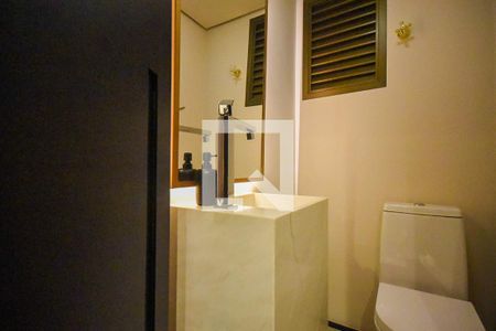 Apartamento para alugar com 255m², 3 quartos e 3 vagasLavabo