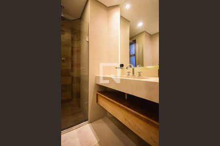 Apartamento para alugar com 255m², 3 quartos e 3 vagasBanheiro Suíte 2