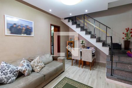 Sala de casa de condomínio à venda com 2 quartos, 88m² em Irajá, Rio de Janeiro