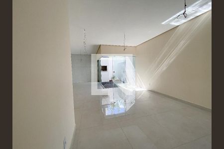 Sala de casa à venda com 3 quartos, 122m² em Estância Velha, Canoas