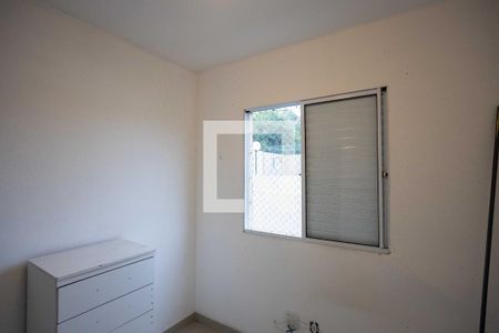 Quarto 2 de apartamento para alugar com 2 quartos, 43m² em Canhema, Diadema