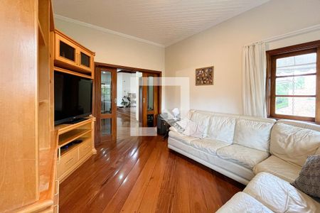 Sala de TV de casa de condomínio para alugar com 5 quartos, 693m² em Vale do Itamaracá, Valinhos