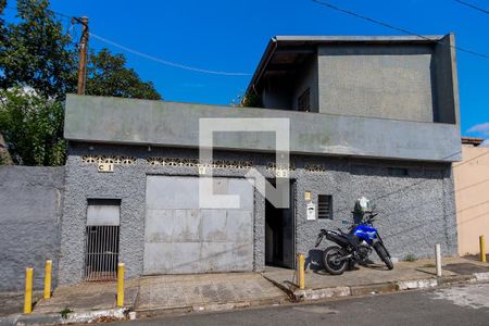 Casa à venda com 372m², 7 quartos e 4 vagasFachada