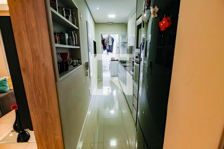 Apartamento à venda com 96m², 3 quartos e 2 vagasCozinha - Armários