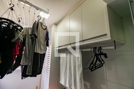 Apartamento à venda com 96m², 3 quartos e 2 vagasDetalhe da area de serviço
